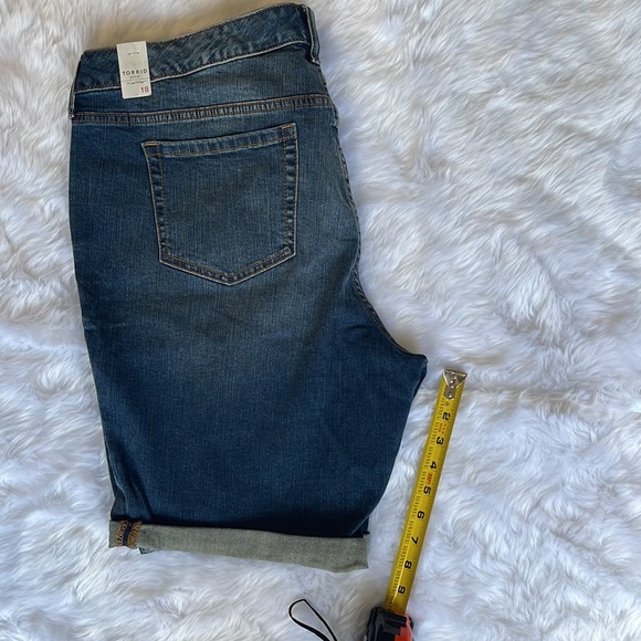 Brand New With Tags, Torrid Denim Short - Picture 6 of 7